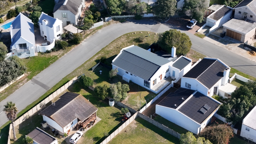 4 Bedroom Property for Sale in Arniston Western Cape